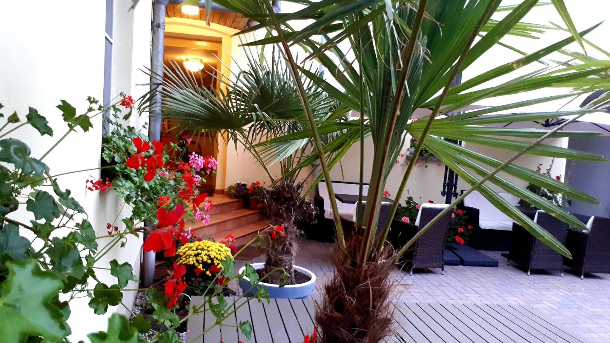 Hotel Krone Lindow Esterno foto